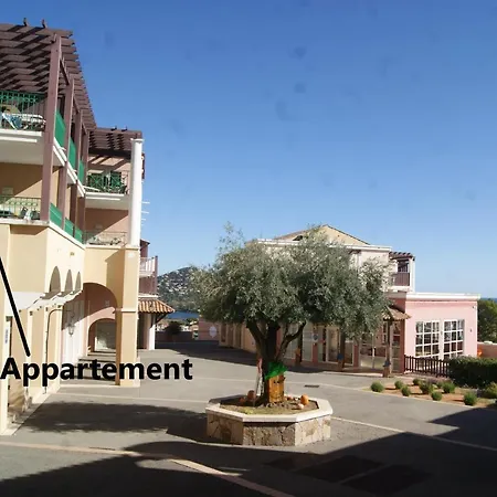 Location Vue Et Esterel, Cap Estérel Agay-saint Raphaël, T2, Piscines, Parking, Wifi Appartamento *