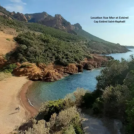 Location Vue Et Esterel, Cap Estérel Agay-saint Raphaël, T2, Piscines, Parking, Wifi *